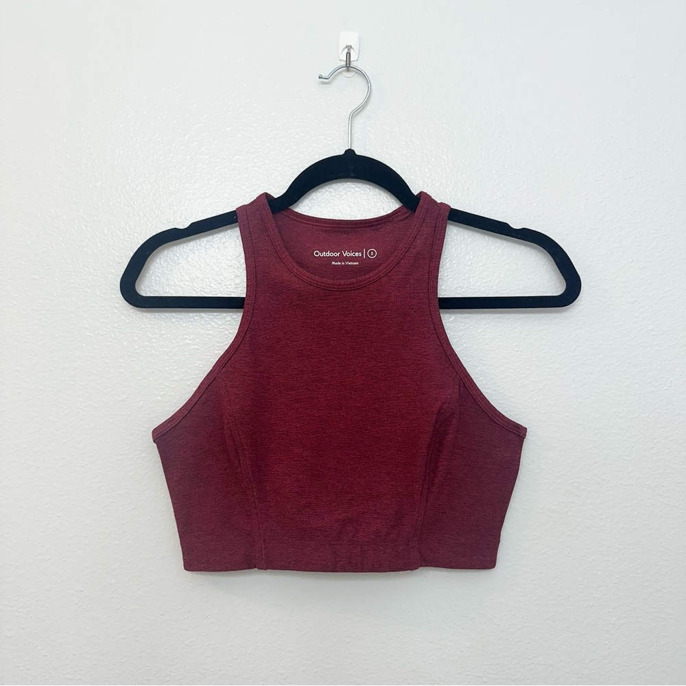 Outdoor Voices High Neck Sports Bra Maroon Size S‎